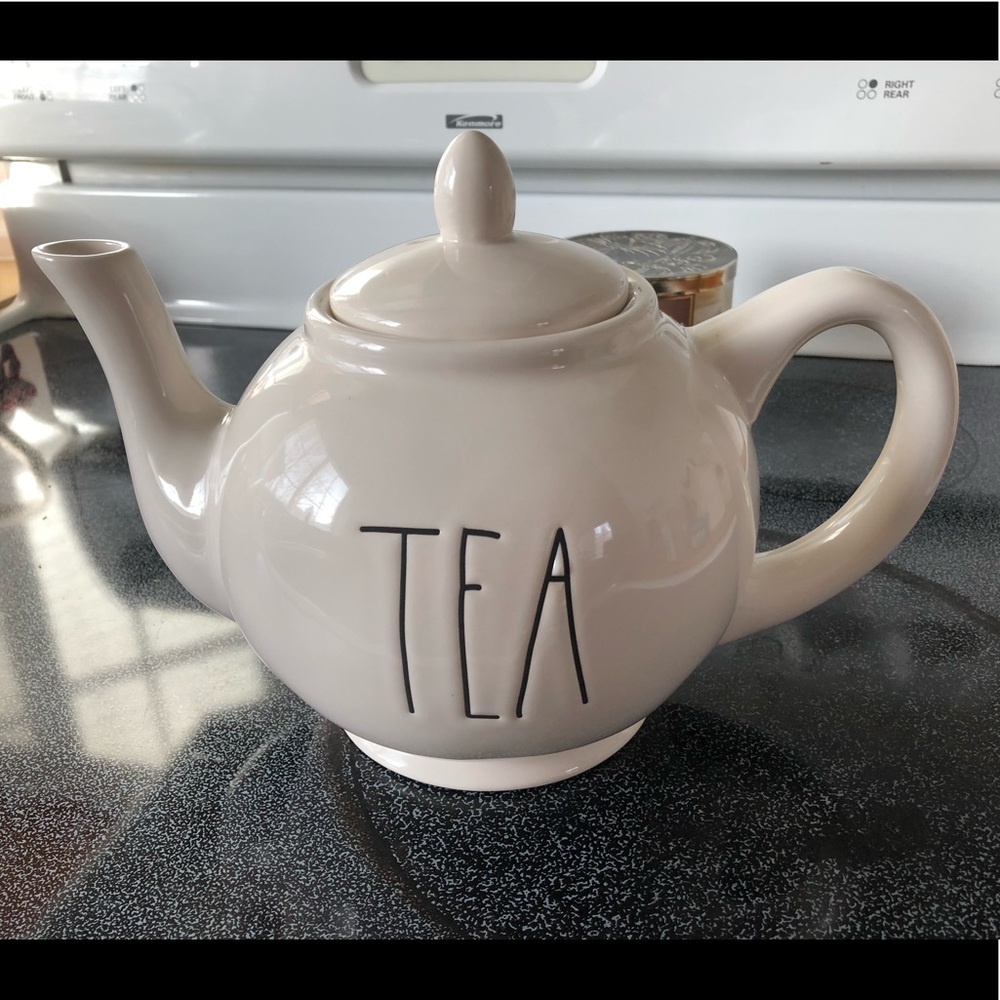 Rae Dunn Tea pot for trades only
